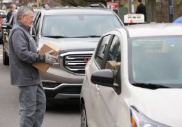 March 22, 2022: March 22, 2022 – State Senator Jim Brewster partnered with the Greater Pittsburgh Community Food Bank and U.S. Steel to host a drive-up food distribution event at the West Mifflin Area High School on Tuesday.