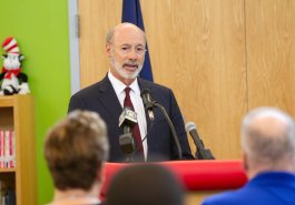 Sen. Jim Brewster hosted Gov. Tom Wolf and local officials today at Twin Rivers Elementary School in McKeesport to discuss updates to Pennsylvania’s old charter school law.